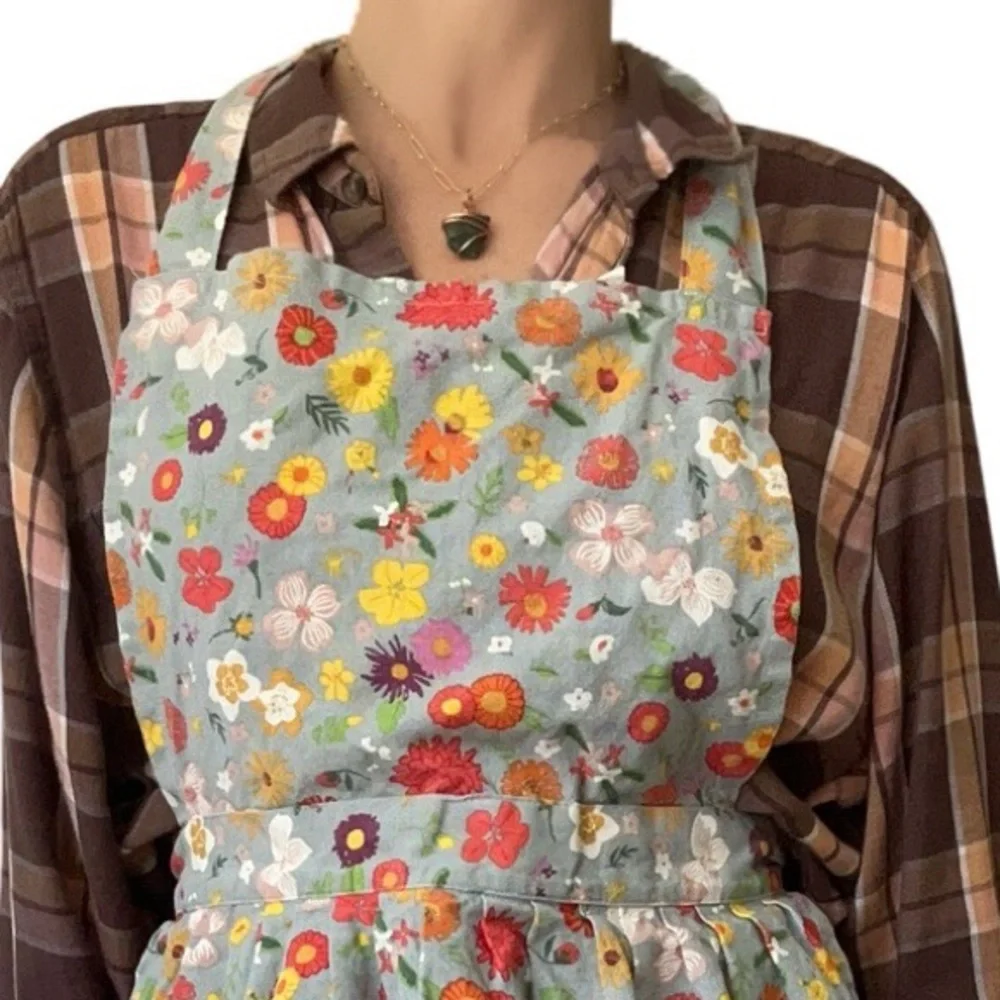Now Designs Cotton Whimsy Blue Pink Cottage Floral Classic Apron